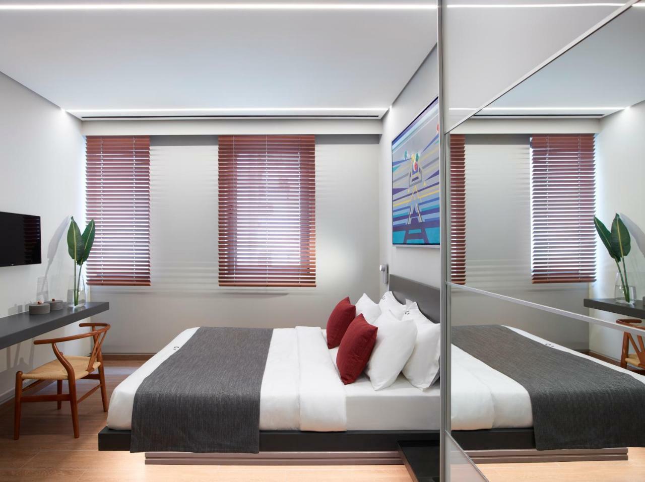 Athens Ikon Aparthotel Bagian luar foto